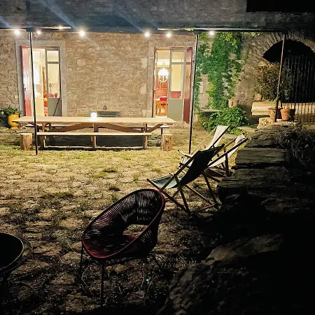 Ferme D'hotes De Pouzes * Pezenes-les-Mines